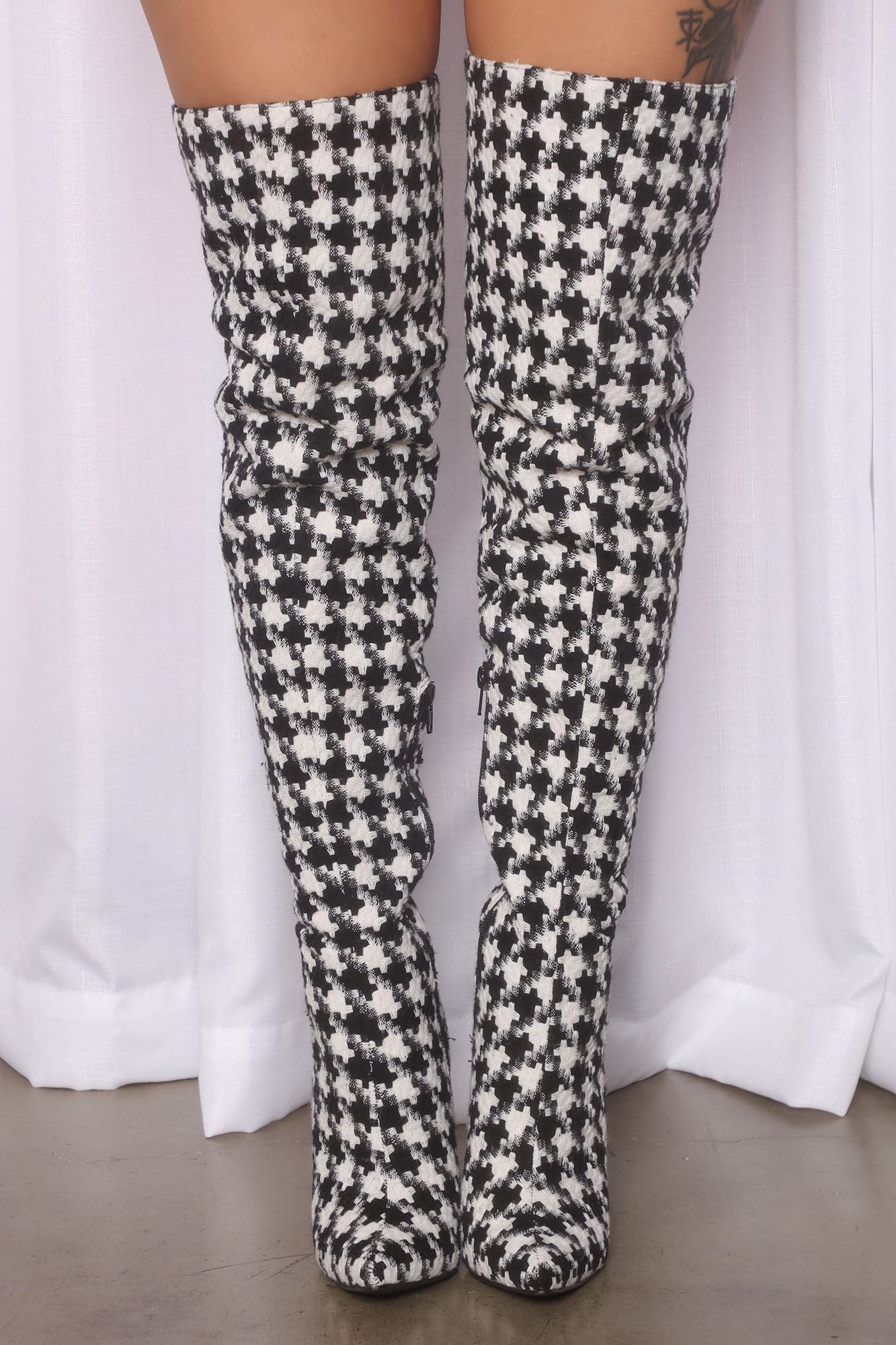 So Chic Houndstooth Boots - Black/combo