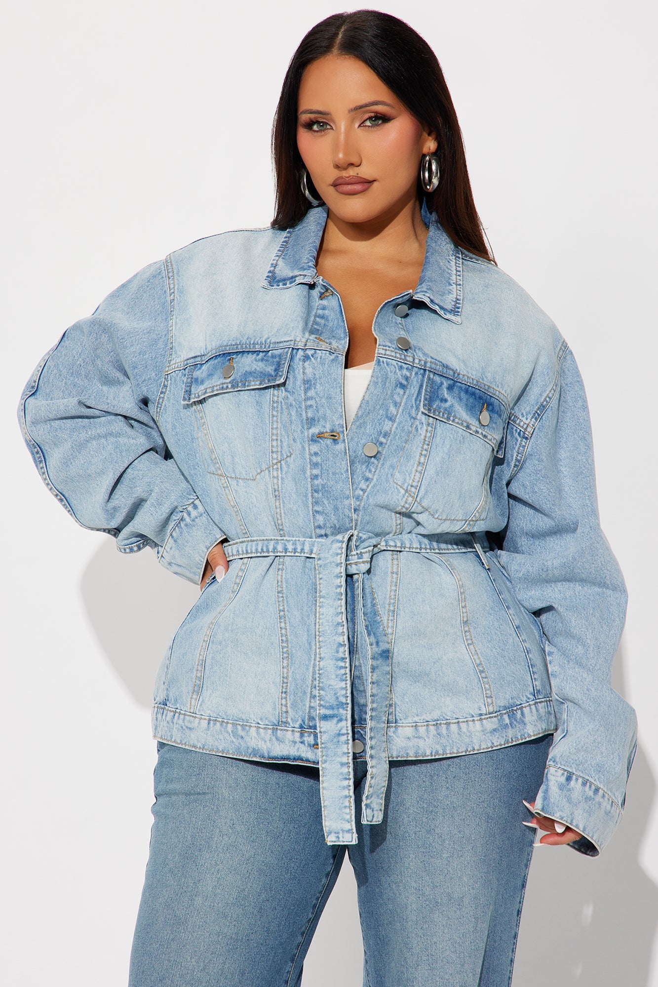 Senara Selene Belted Hourglass Denim Jacket - Light Wash
