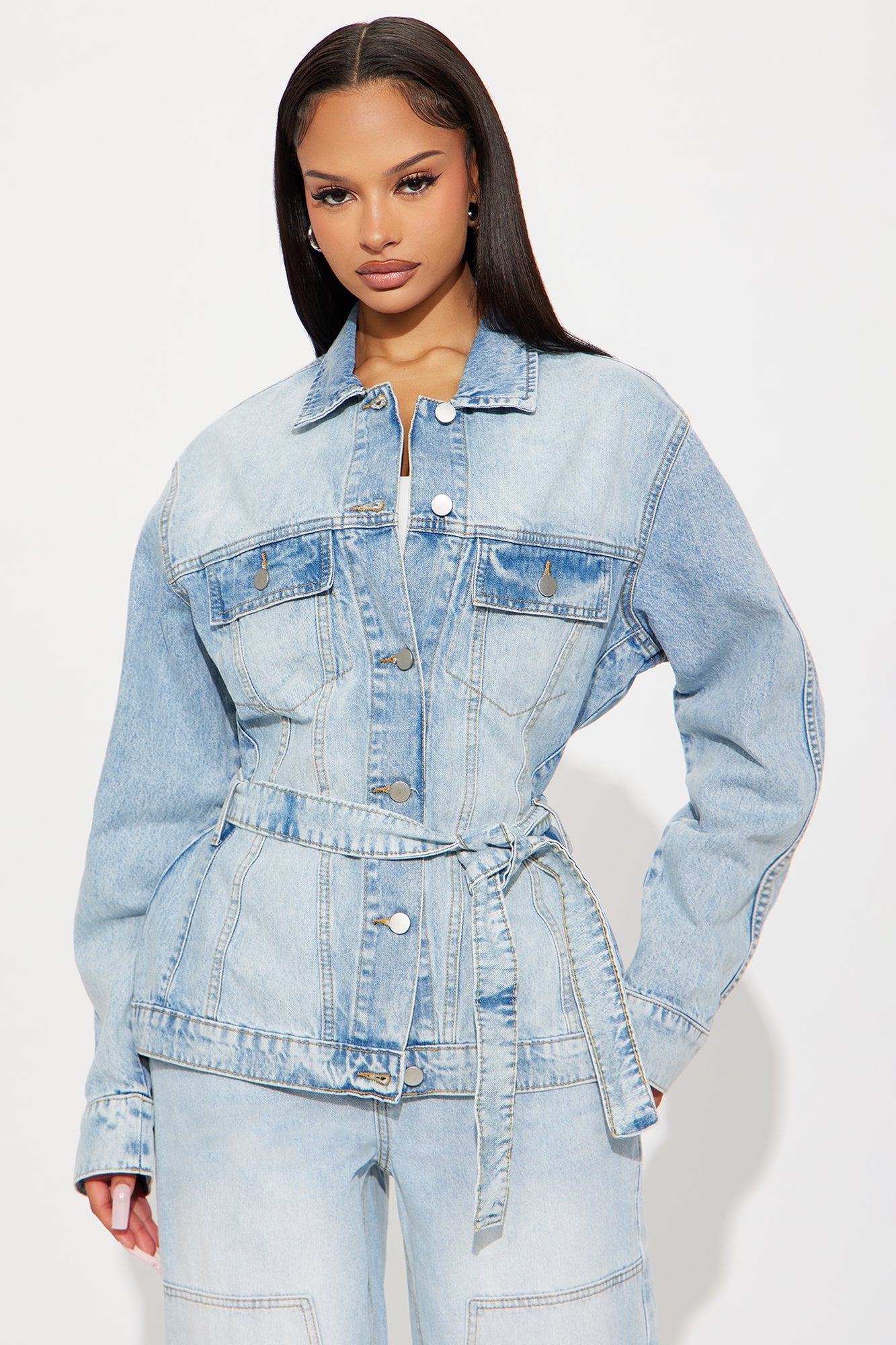 Senara Selene Belted Hourglass Denim Jacket - Light Wash