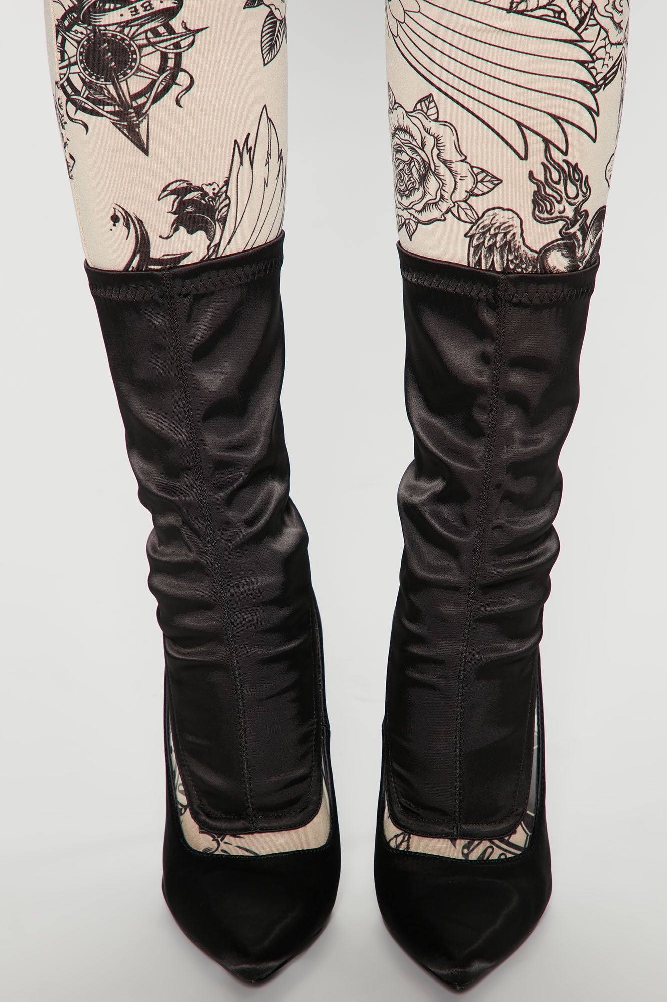 Everleigh Booties - Black