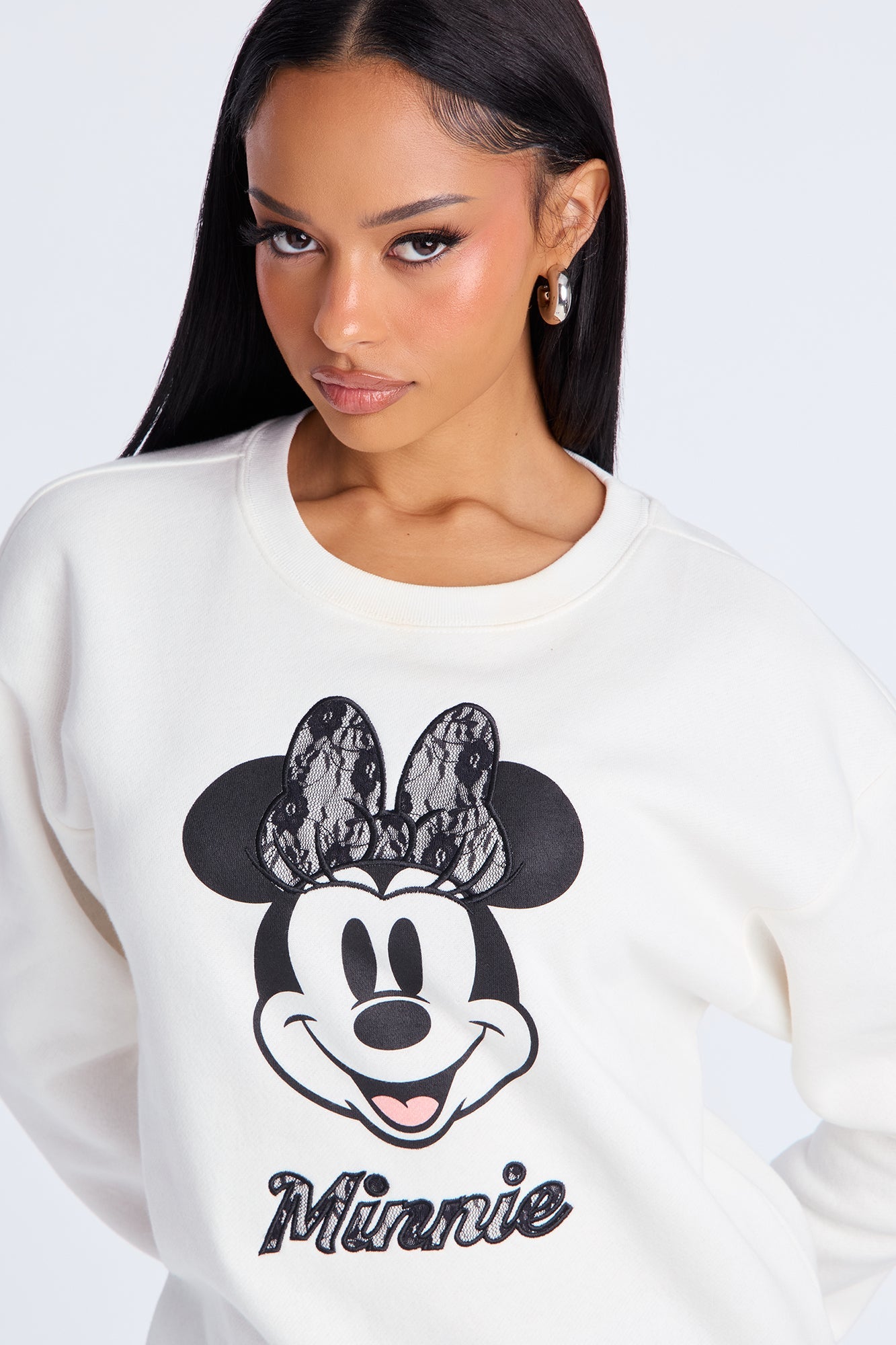 Senara Minnie Mouse Lace Fleece Crew Neck Sweatshirt - Cream