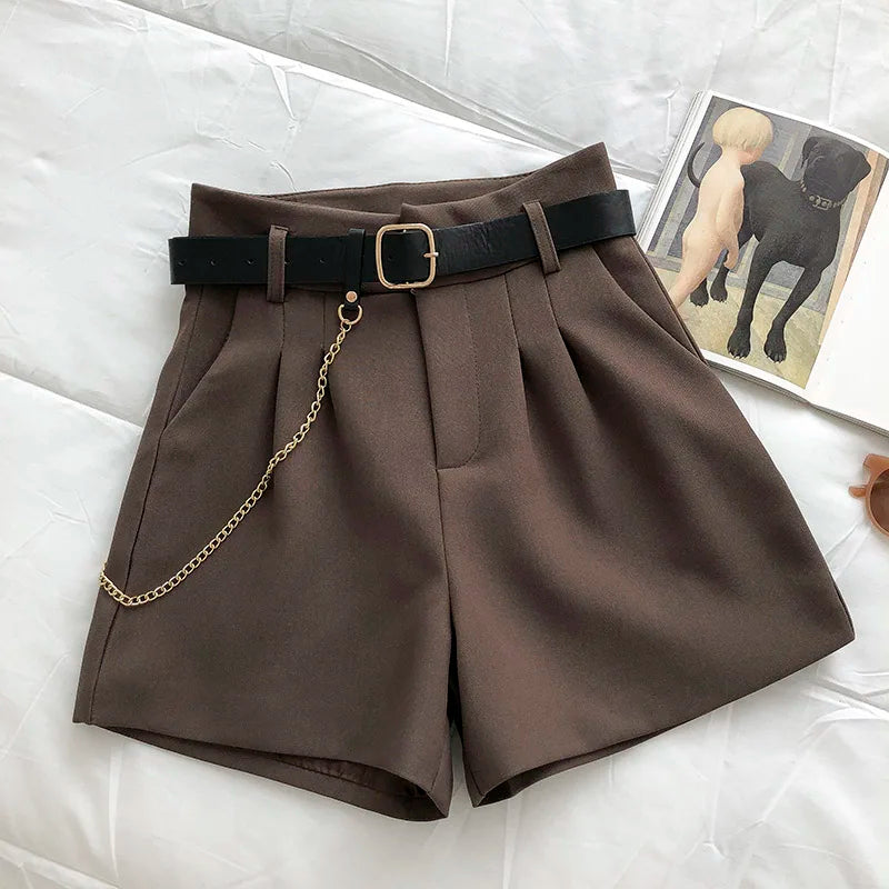 Senara Elegant Wool Shorts