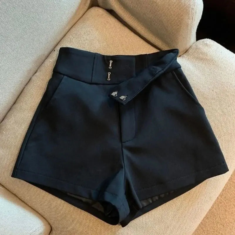 Senara Sleek Fit Shorts