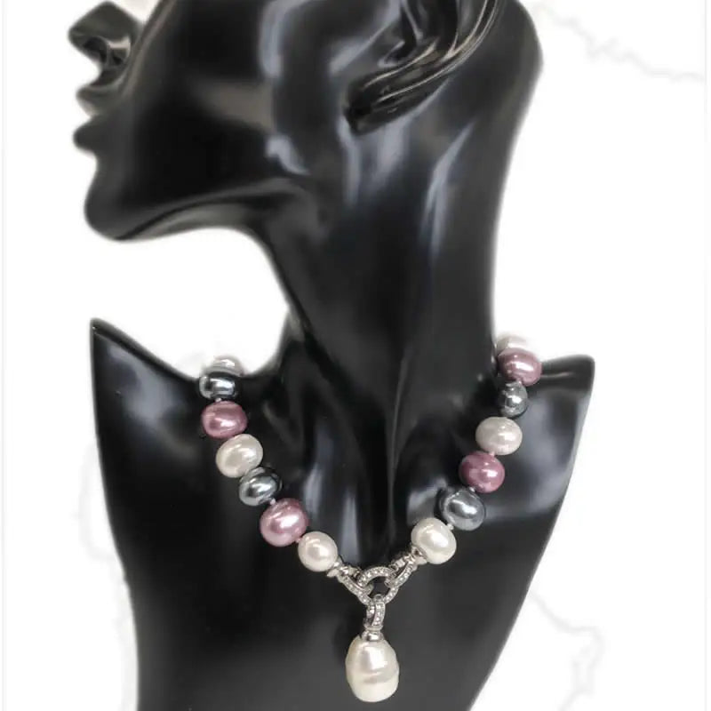 Senara Vianne Necklace