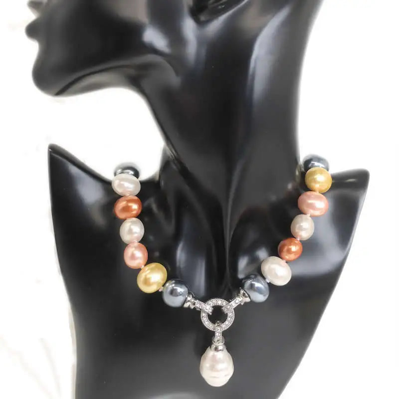Senara Vianne Necklace