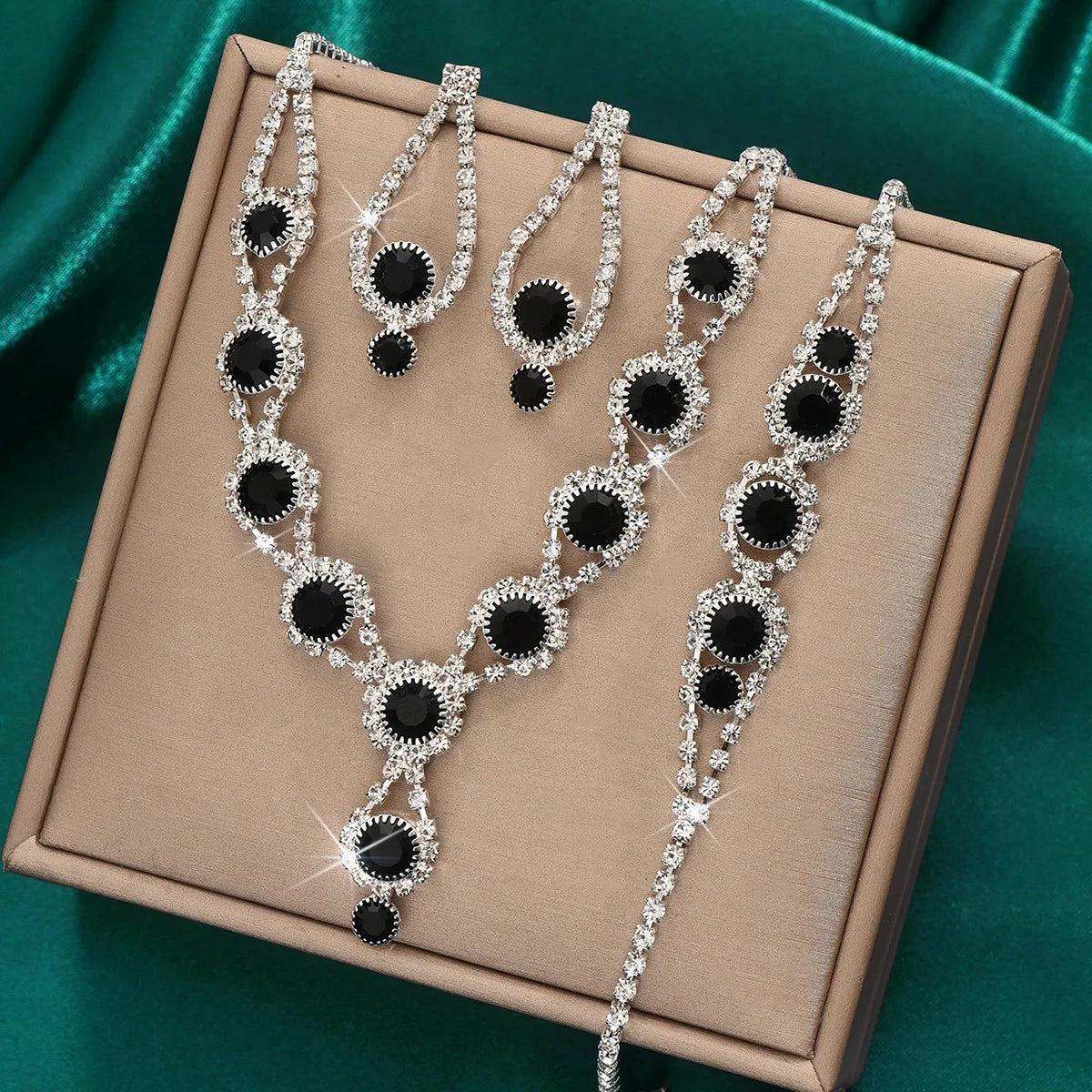 Senara Diamond Shine Set