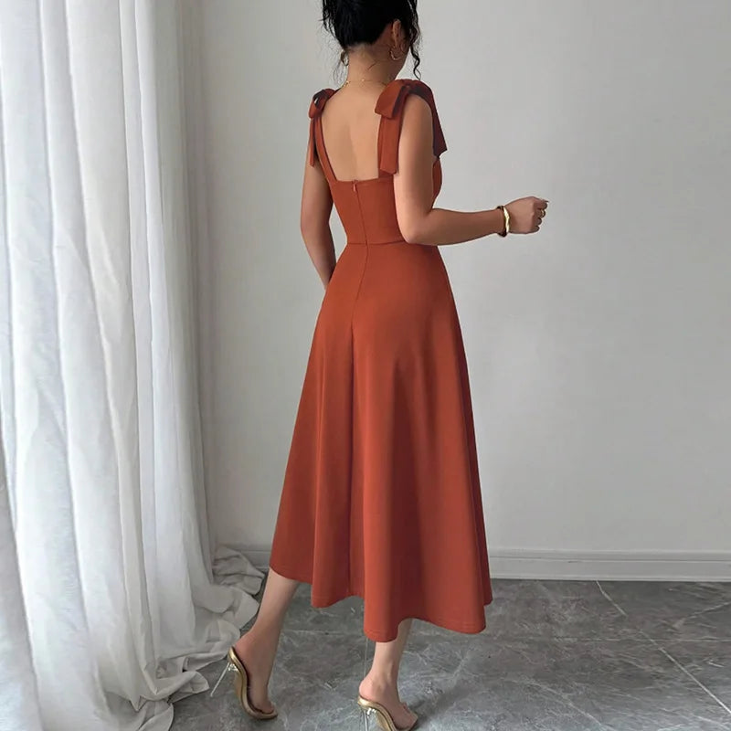Senara Refined Line Dress