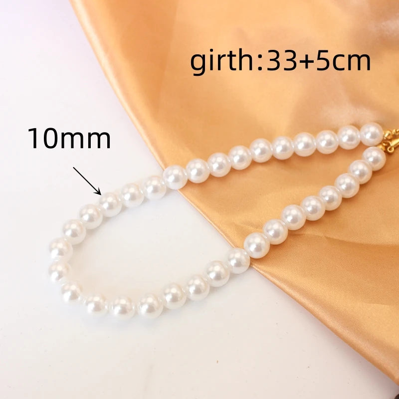 Senara Elara Pearl Necklace