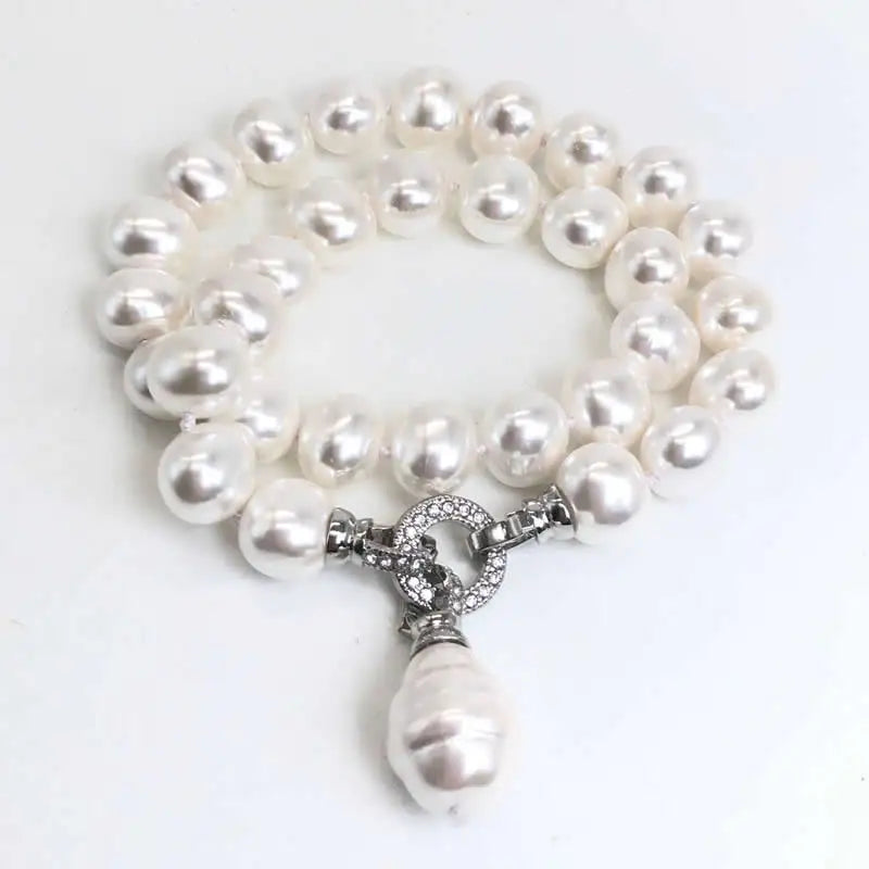 Senara Vianne Necklace