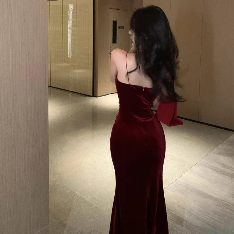 Senara Midnight Velvet Dress