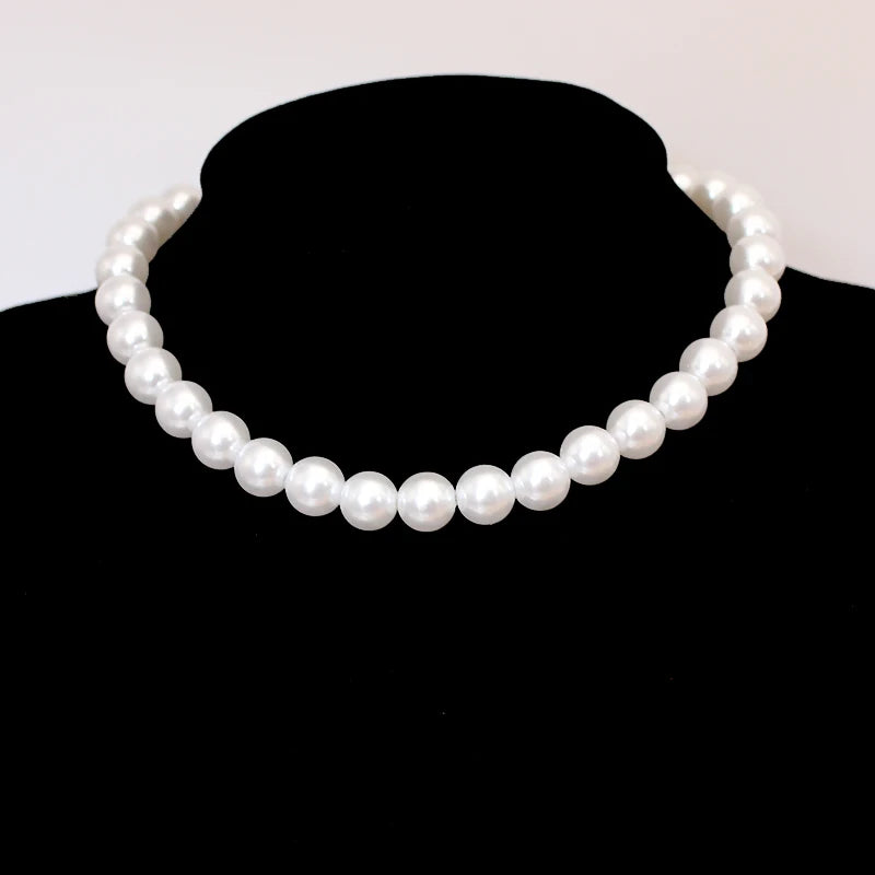 Senara Elara Pearl Necklace