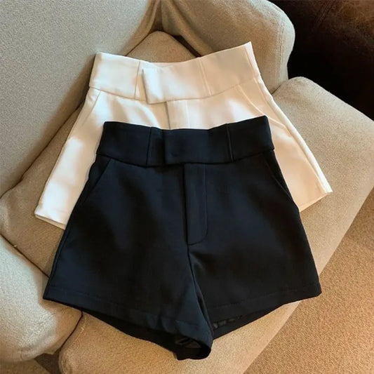 Senara Sleek Fit Shorts
