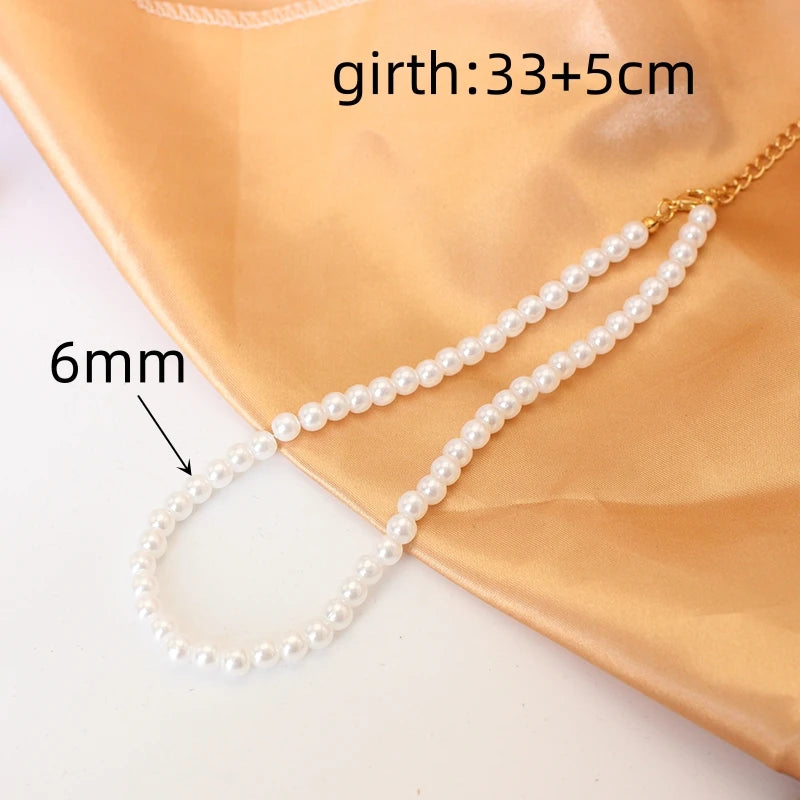 Senara Elara Pearl Necklace