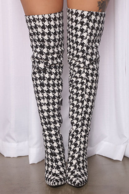 So Chic Houndstooth Boots - Black/combo