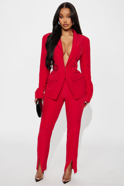 Senara About Her Business Hourglass Blazer - Red
