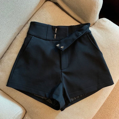 Senara Sleek Fit Shorts