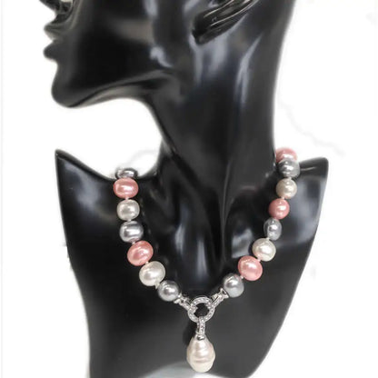Senara Vianne Necklace