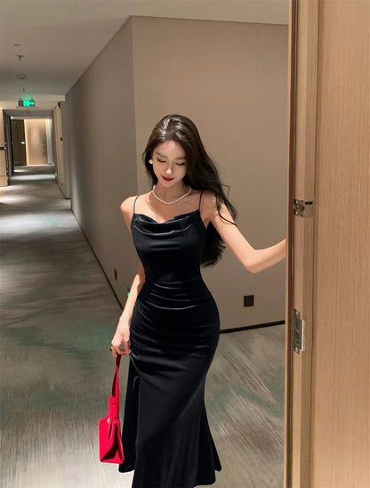 Senara Midnight Velvet Dress